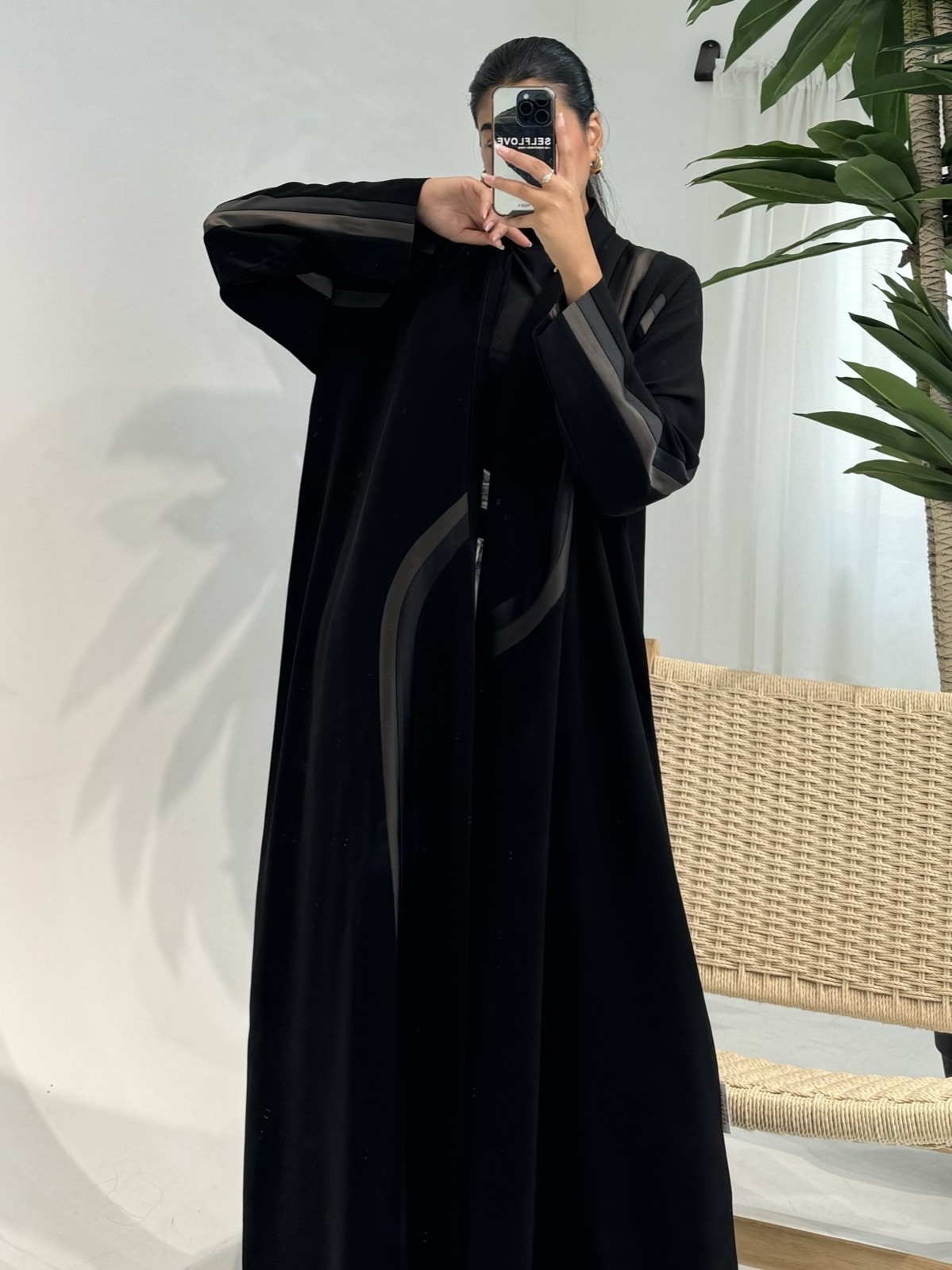 AT.BYAMINAALTAMIMI - Alternate View - Mnsaj