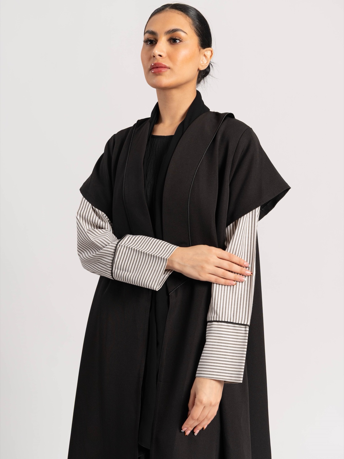 SHAIKHA.ALABDULKARIM - Image 5 - Mnsaj