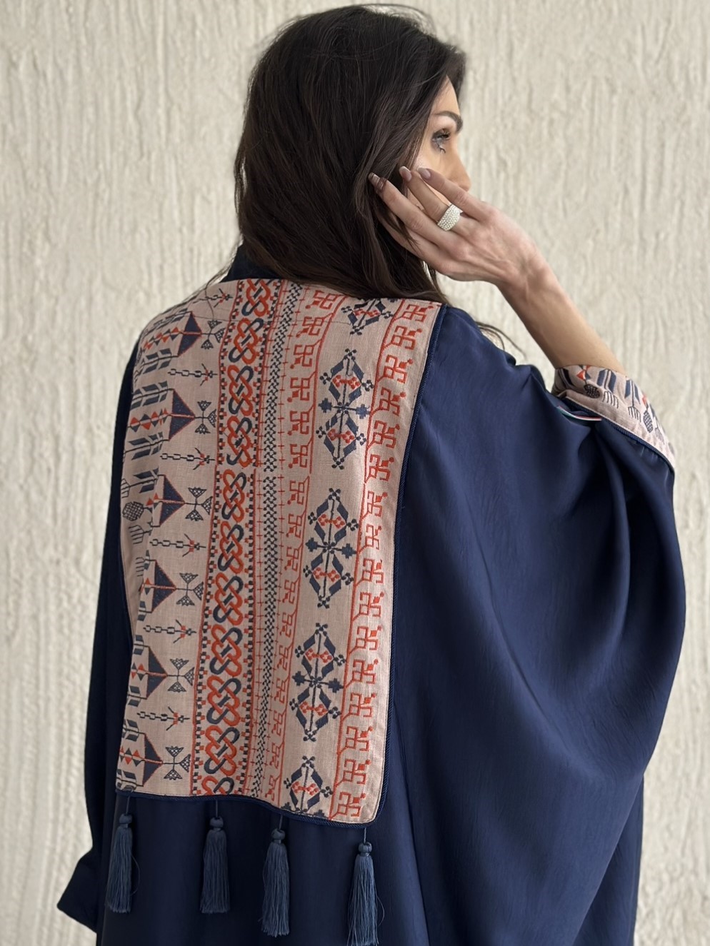 CUIR.LINES - Image 3 - Mnsaj