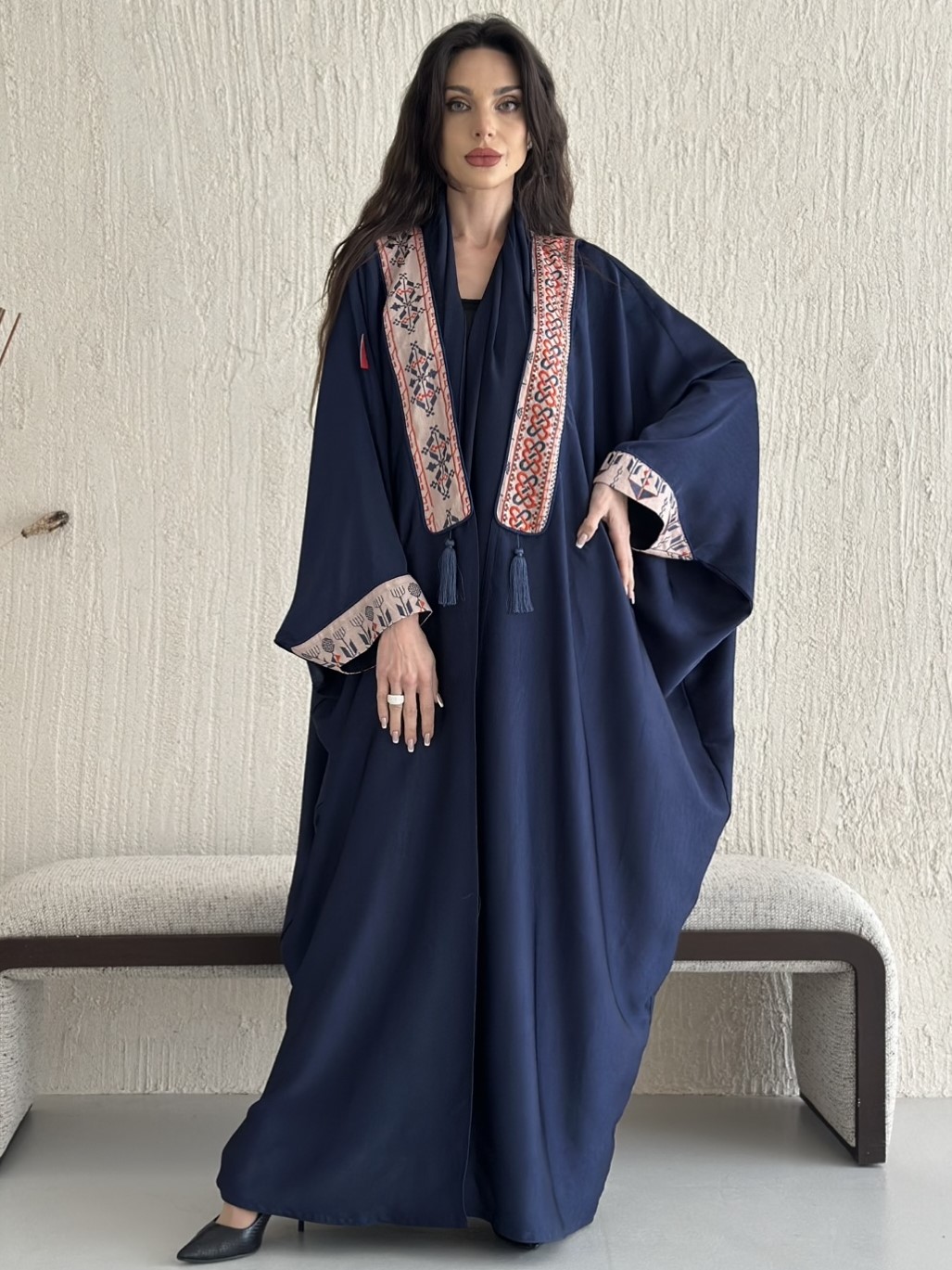 CUIR.LINES - Alternate View - Mnsaj