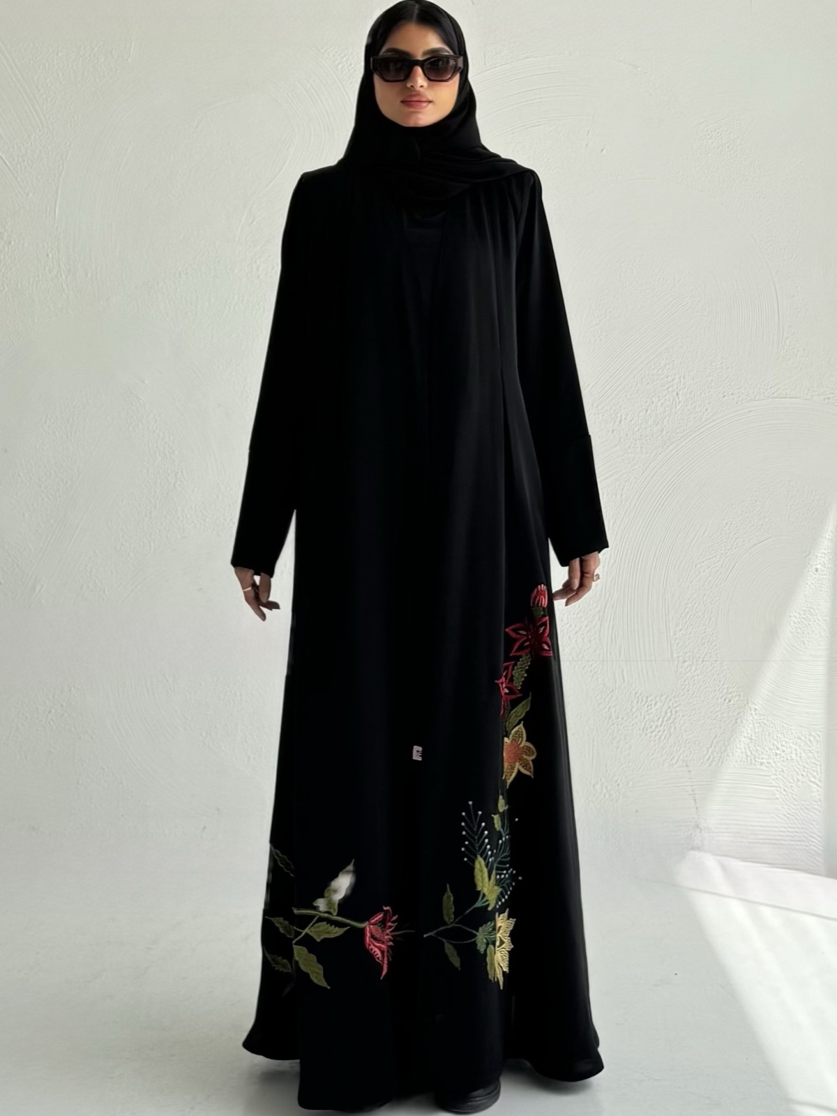 24.ABAYA - Alternate View - Mnsaj