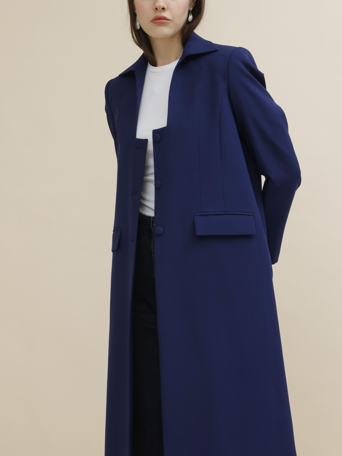 IRIS_ABAYABH - Image 4 - Mnsaj