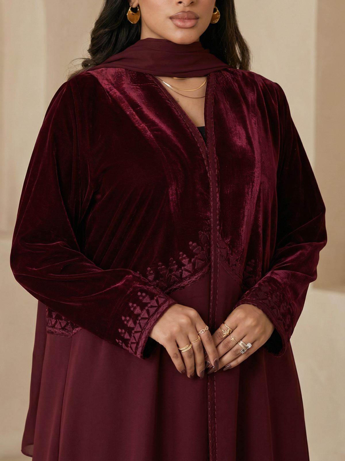 SIYAH_COUTURE - Image 5 - Mnsaj