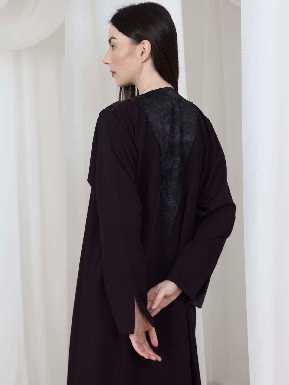 RIWAA.LINE - Alternate View - Mnsaj