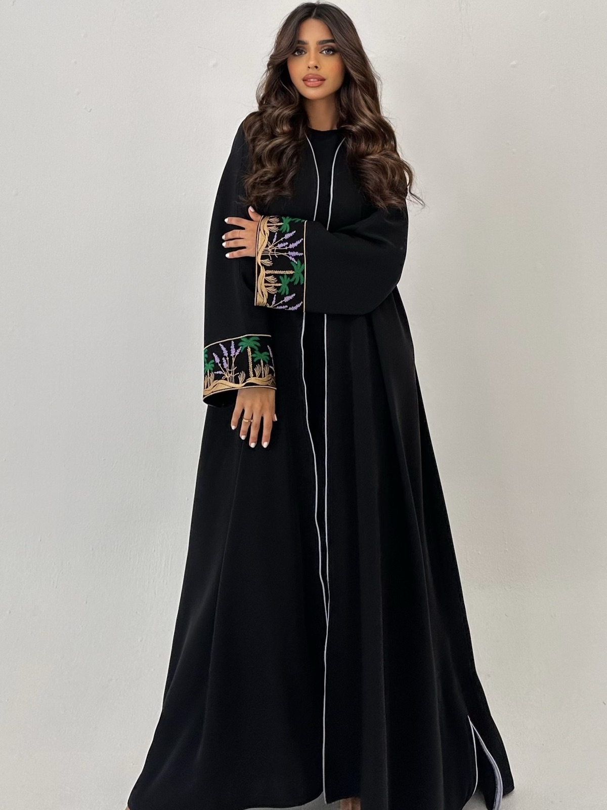 SHELLS.ABAYA - Image 4 - Mnsaj