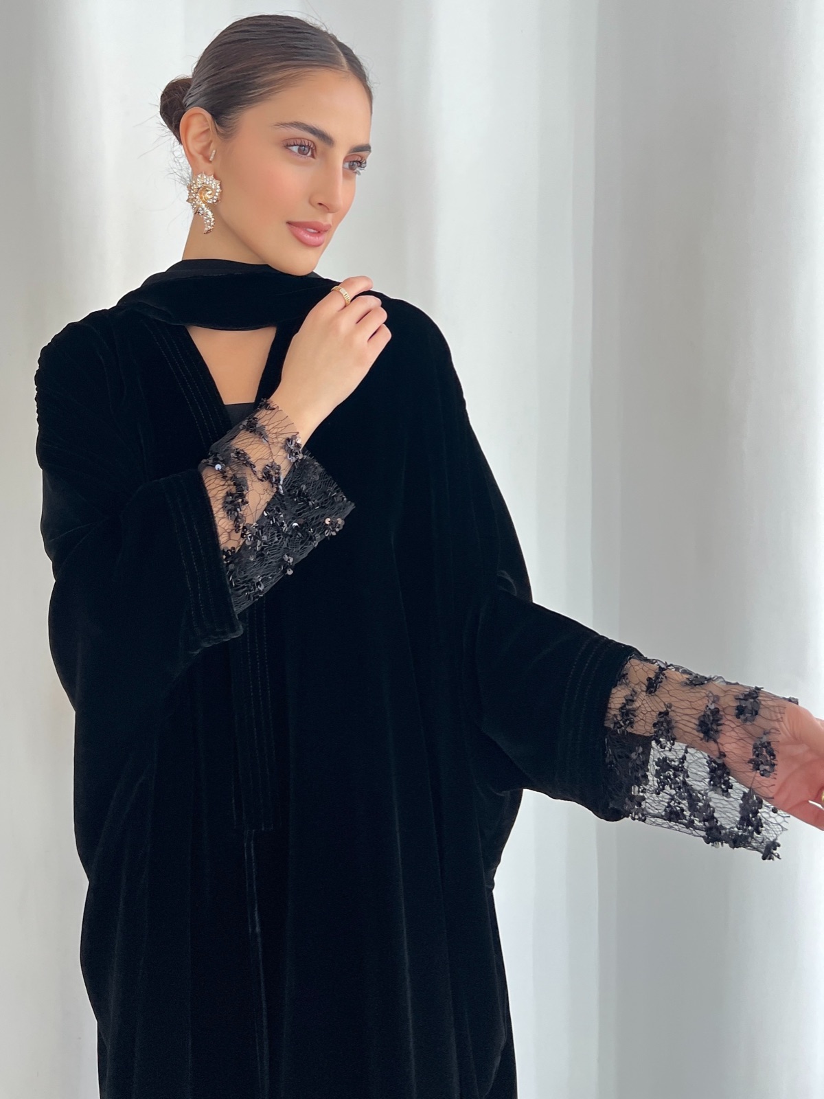 SHAIKHA.ALABDULKARIM - Mnsaj