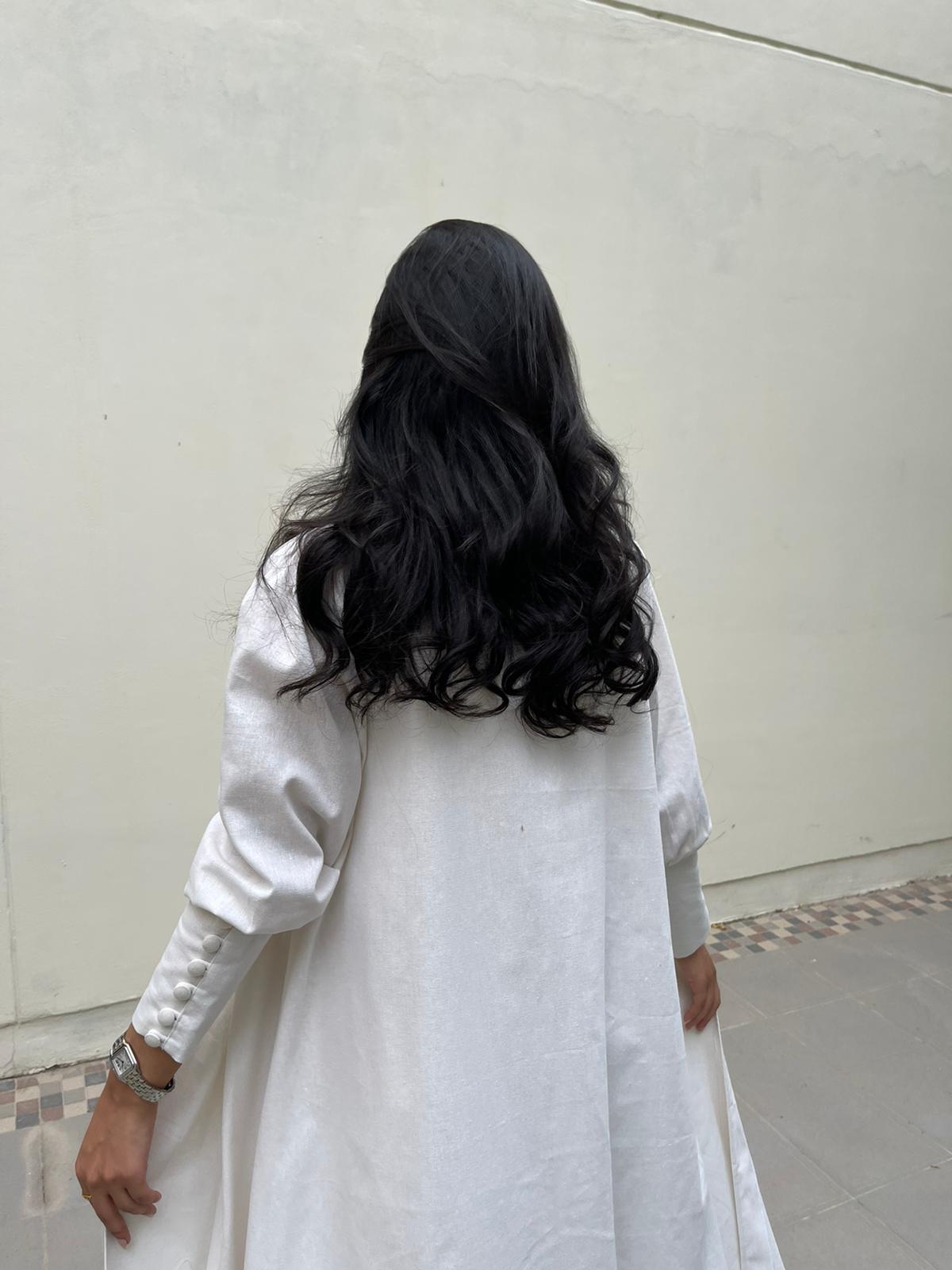 MANTLE.BH - Image 3 - Mnsaj