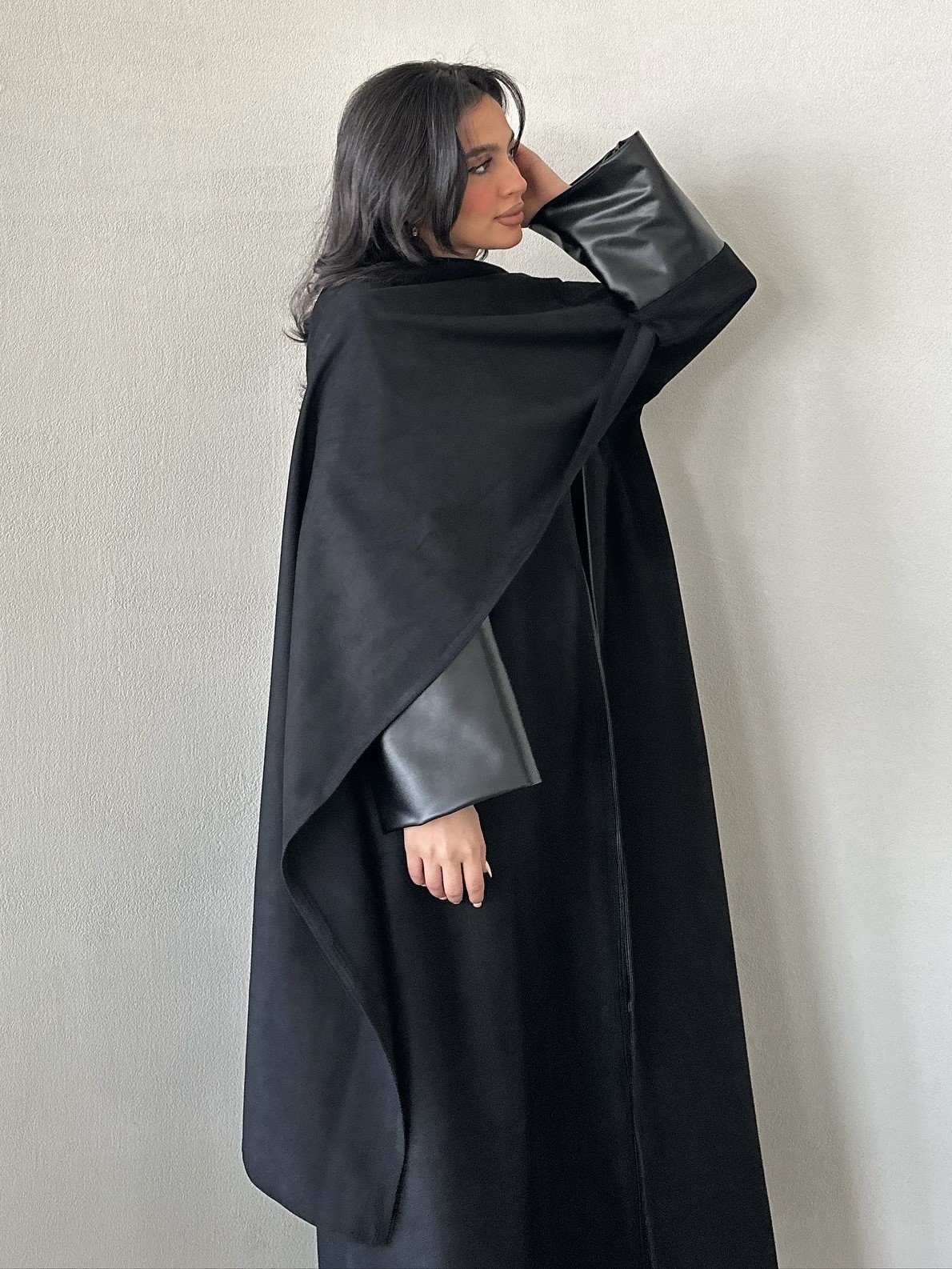 _MERALINE - Alternate View - Mnsaj