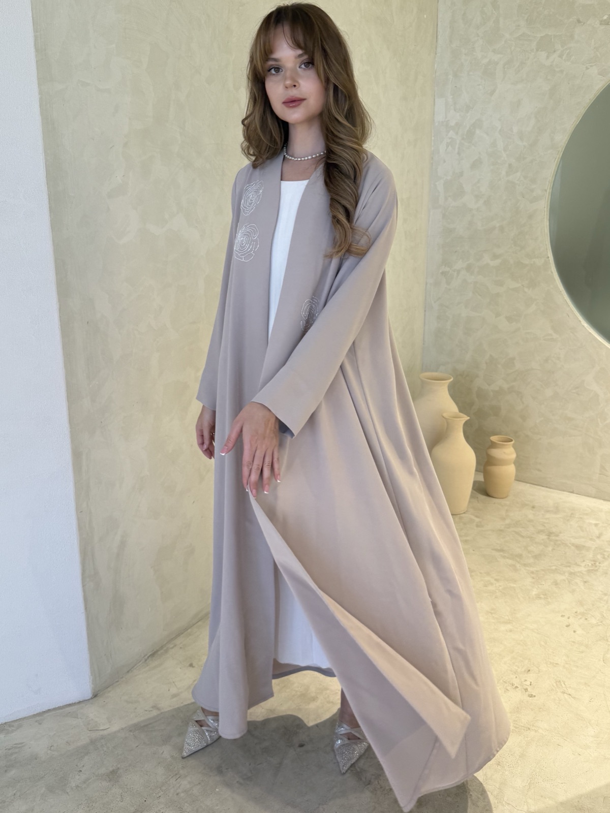 MANTLE.BH - Image 3 - Mnsaj