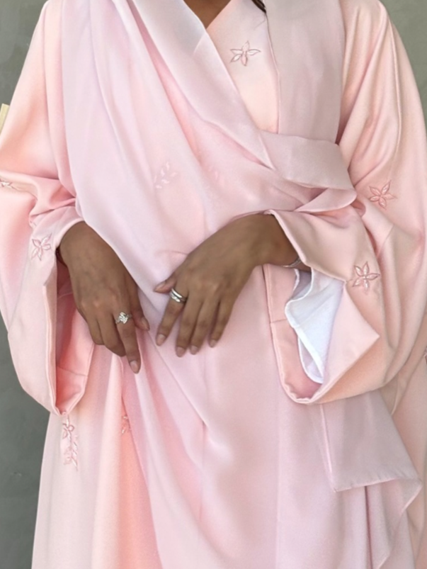 HERA.BHR - Alternate View - Mnsaj