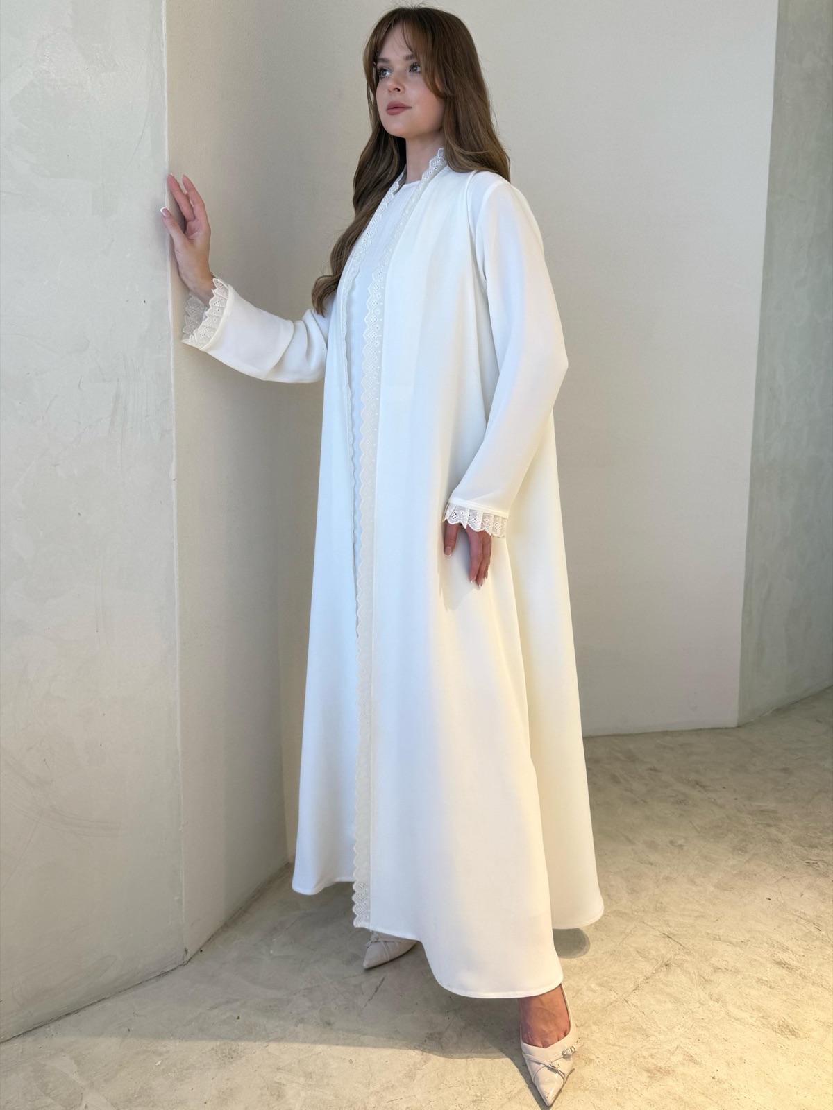 MANTLE.BH - Image 3 - Mnsaj