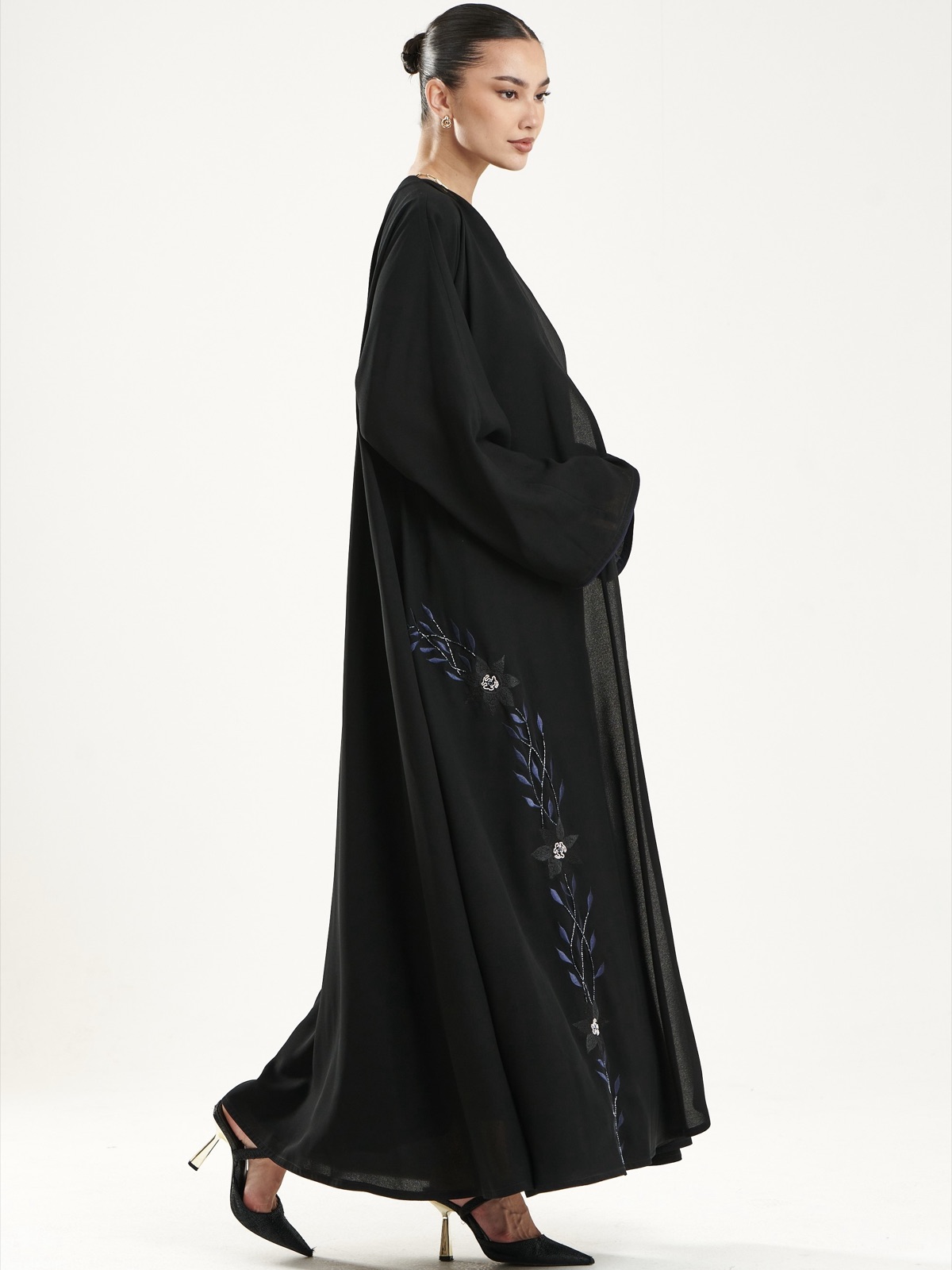 TAILORED.BYREEM - Mnsaj