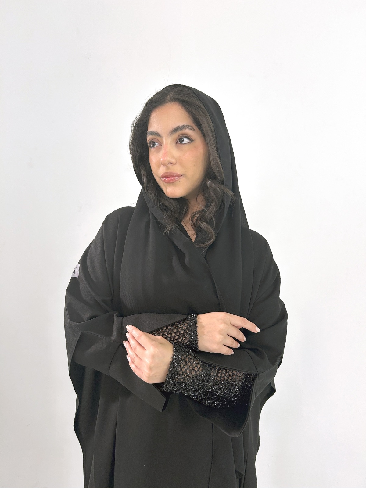 DHEL.ABAYA - Alternate View - Mnsaj