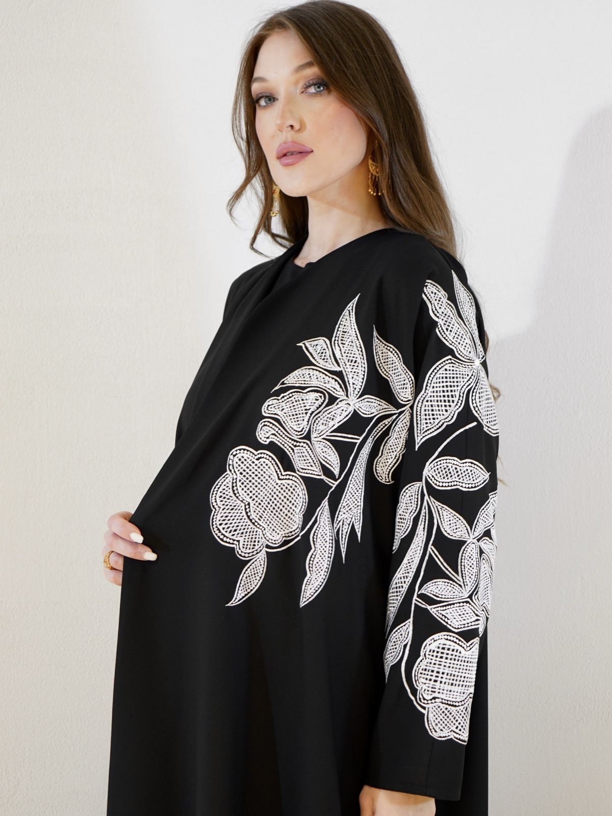 RAW.STYLY - Alternate View - Mnsaj