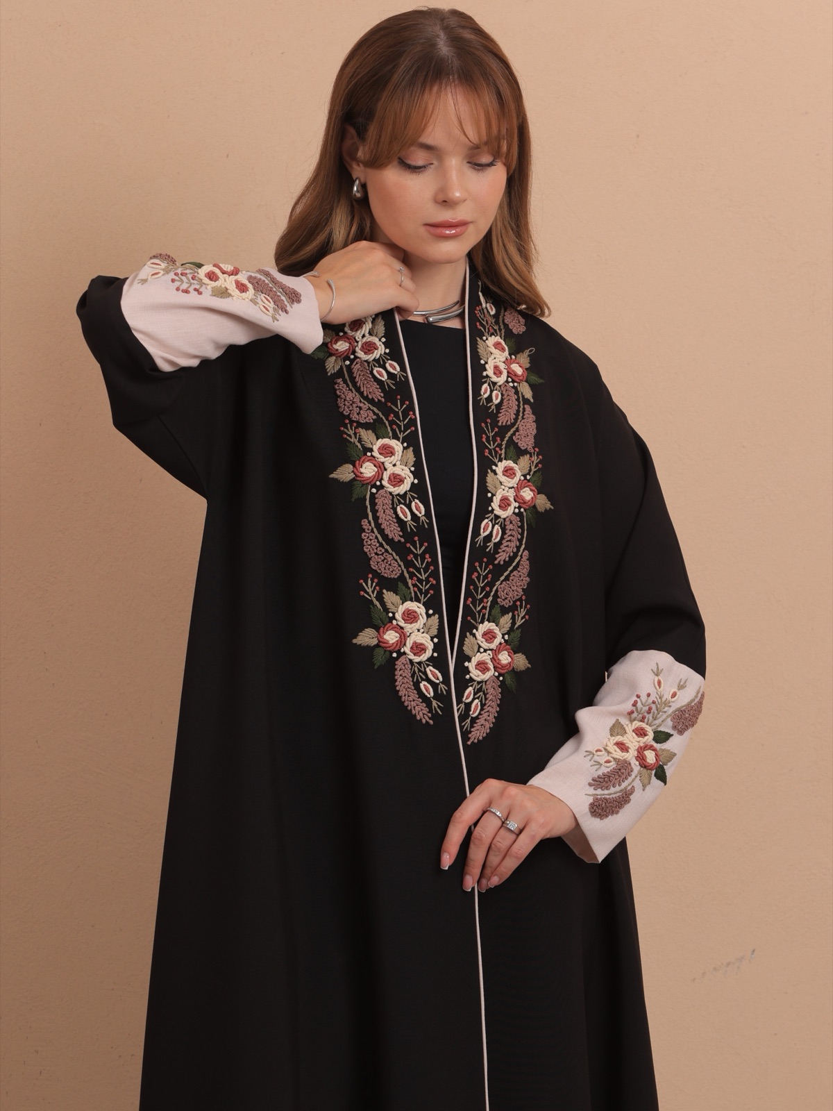 AT.BYAMINAALTAMIMI - Mnsaj