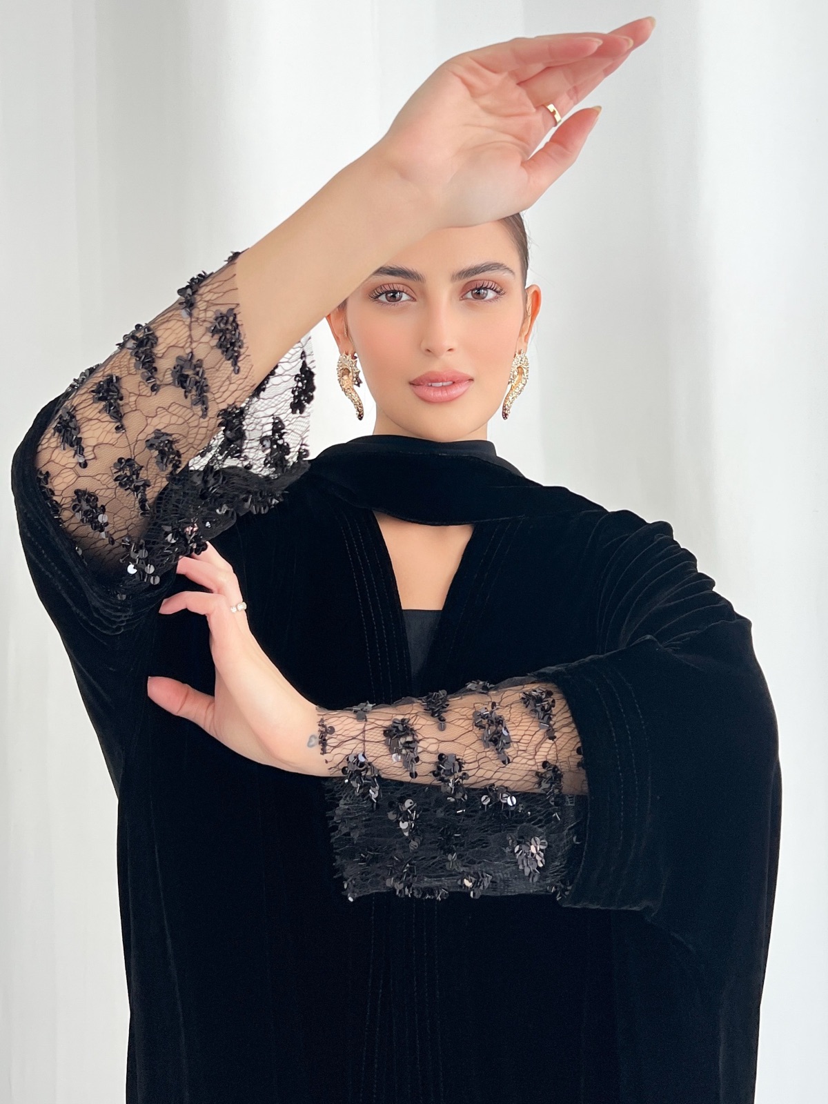 SHAIKHA.ALABDULKARIM - Image 3 - Mnsaj