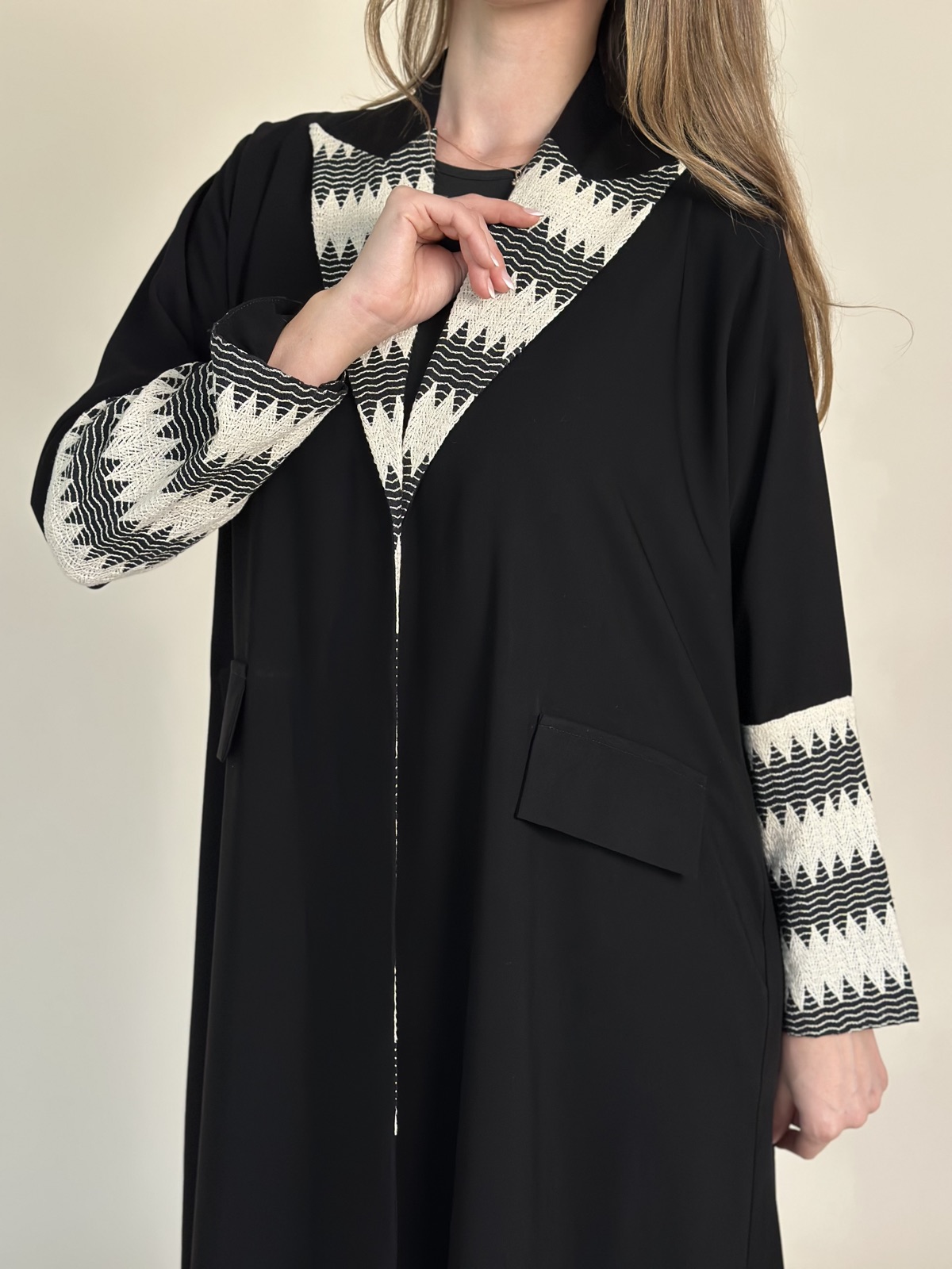 CUIR.LINES - Alternate View - Mnsaj