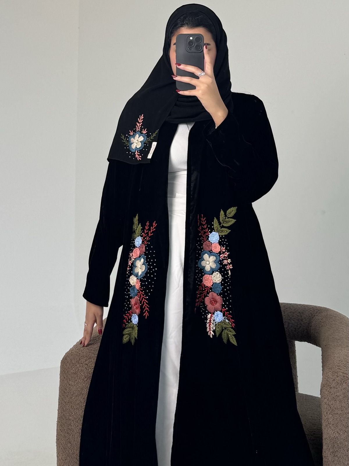 AT.BYAMINAALTAMIMI - Mnsaj