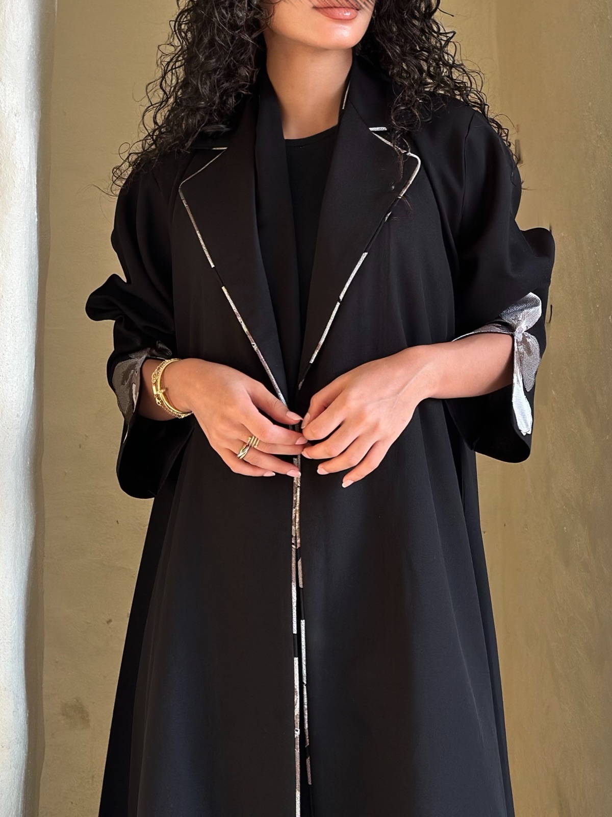 LYL.ABAYAS - Image 4 - Mnsaj