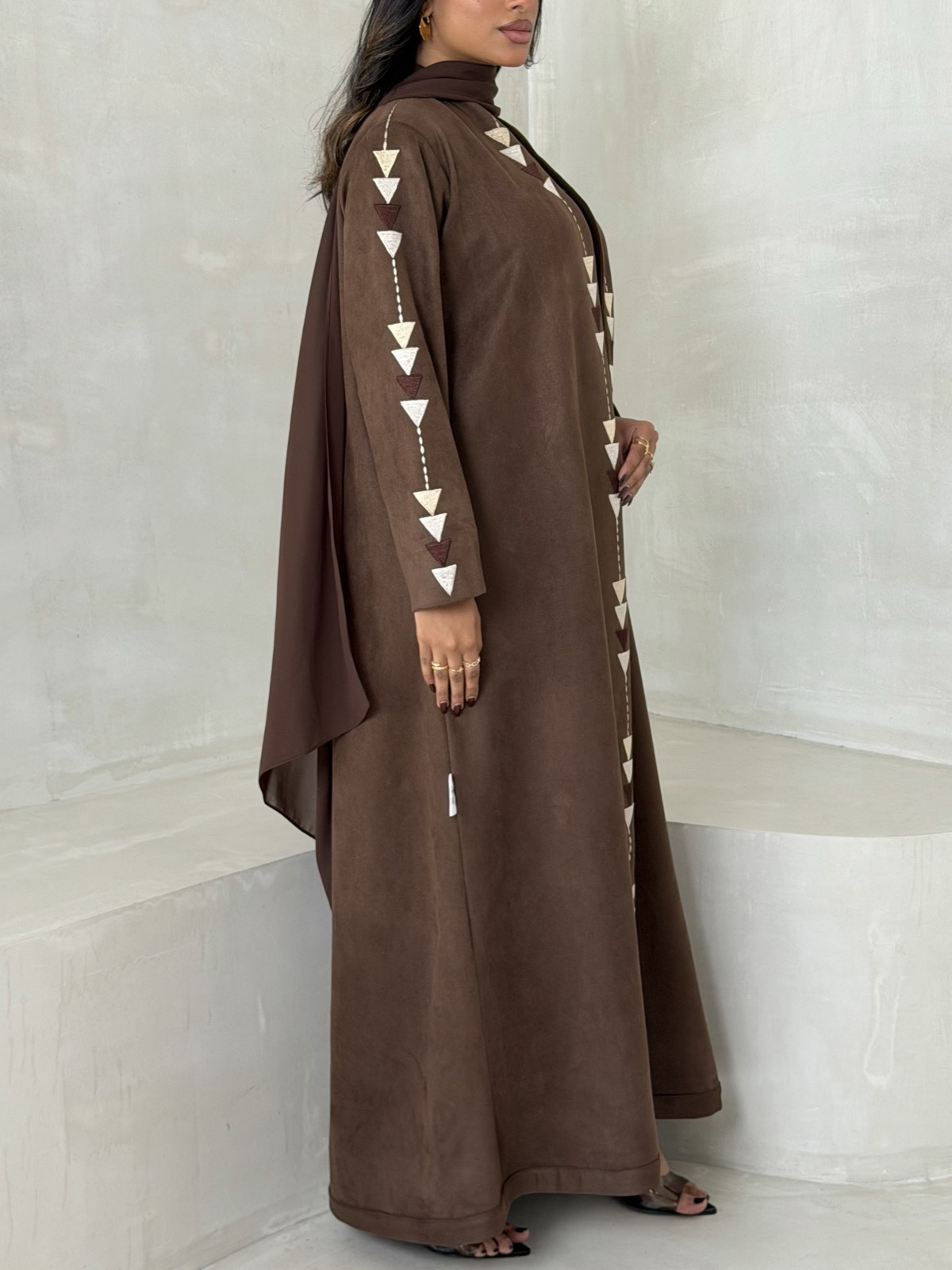 SIYAH_COUTURE - Alternate View - Mnsaj