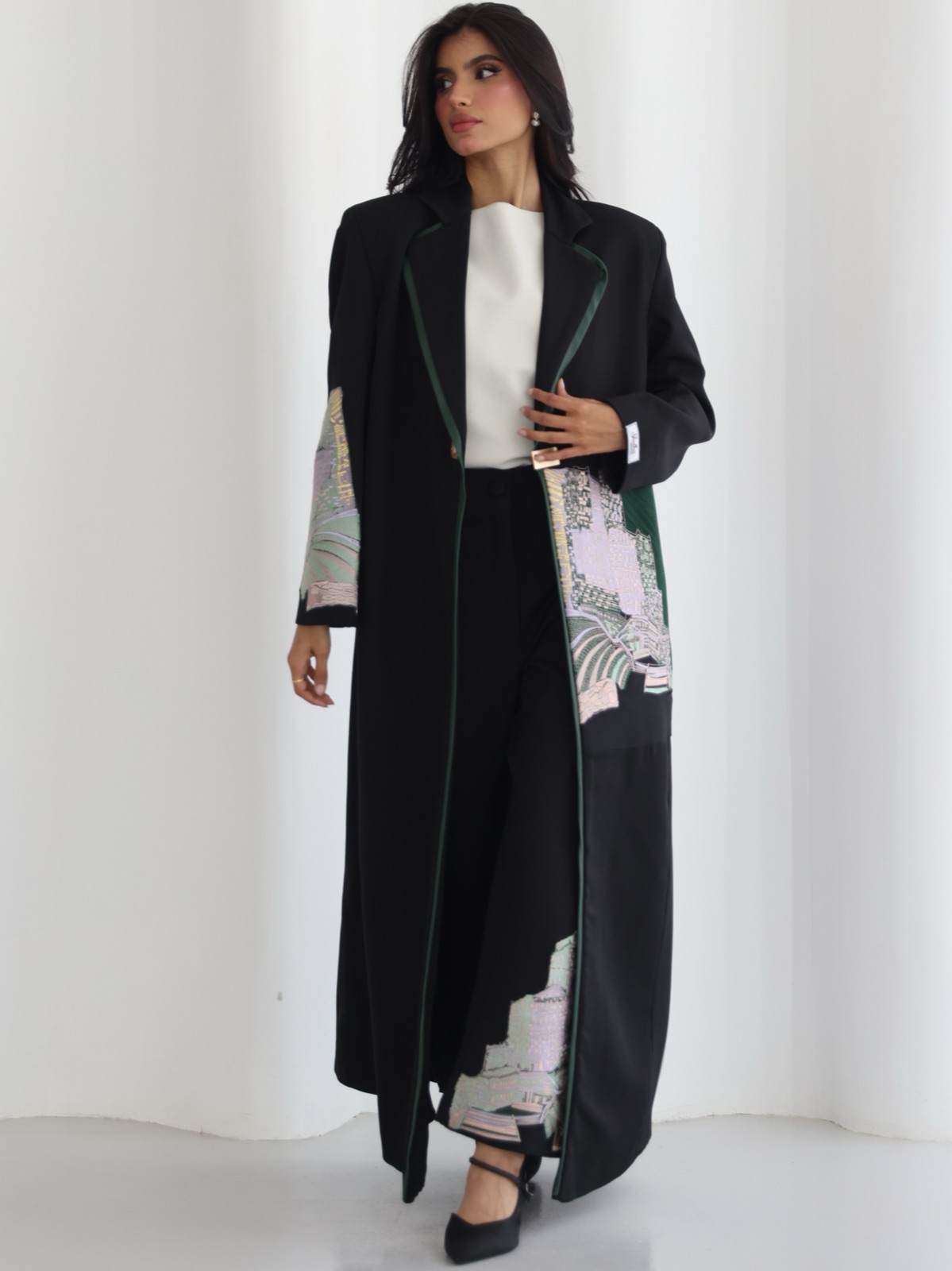 SHATHA__DESIGNS - Image 3 - Mnsaj